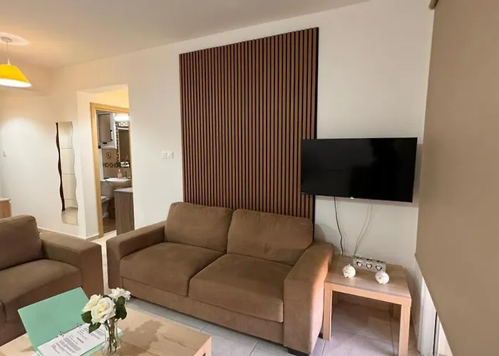 Tersefanou Retreat *