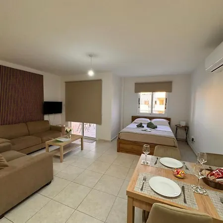 Tersefanou Retreat *