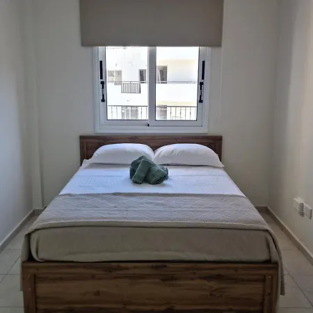 Tersefanou Retreat Appartement *